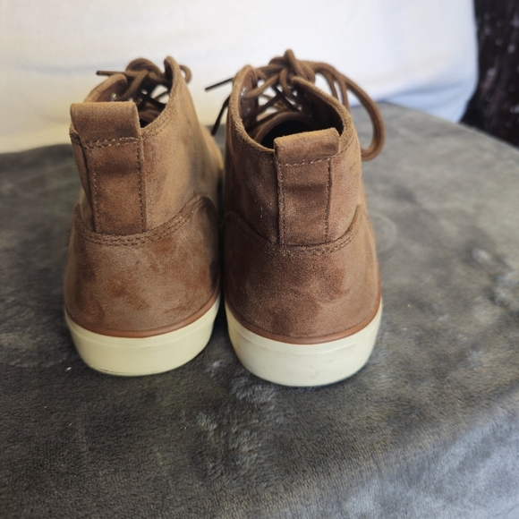 Banana Republic Factory Brown Suede Chukka Sneaker Men Size:10 - Picture 5 of 10